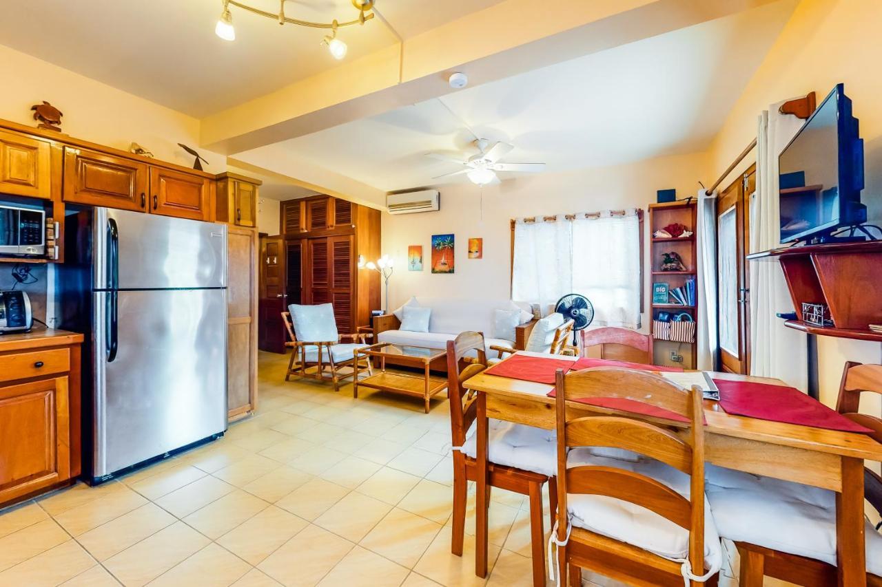 Coral Reef Condo サン・ペドロ エクステリア 写真