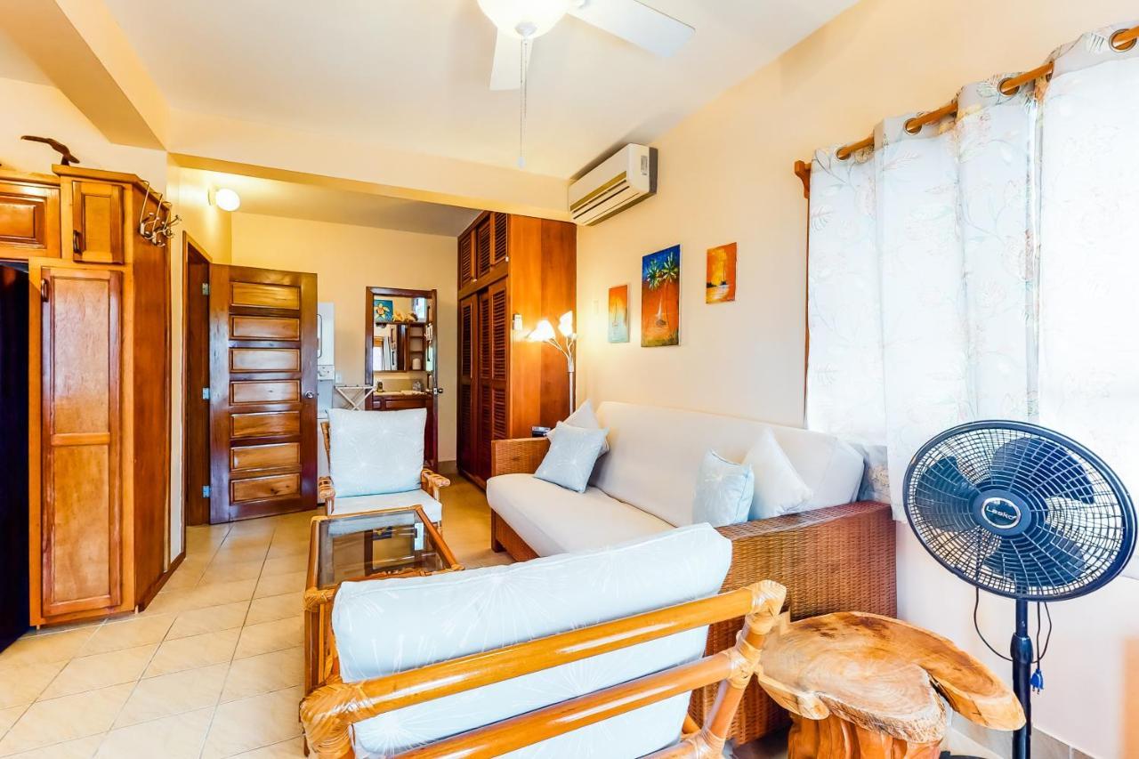 Coral Reef Condo サン・ペドロ エクステリア 写真
