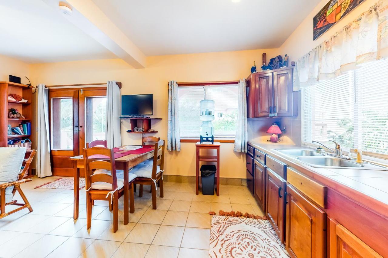 Coral Reef Condo サン・ペドロ エクステリア 写真
